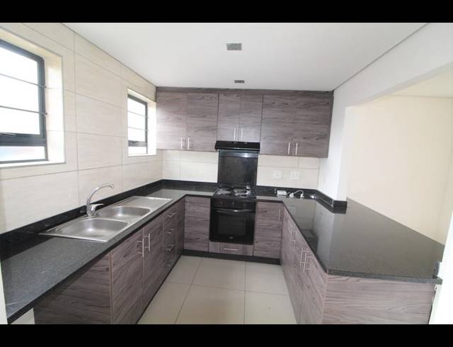 3 BEDROOM DUPLEX FOR SALE IN ESCOMBE